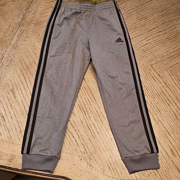 Adidas Kids Gray Joggers with Black Stripes Size 7 - Picture 2 of 12